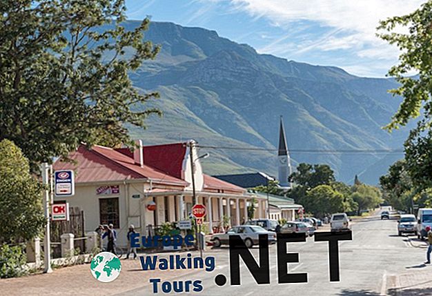 दक्षिण अफ्रीका में 16 सबसे आकर्षक छोटे शहर